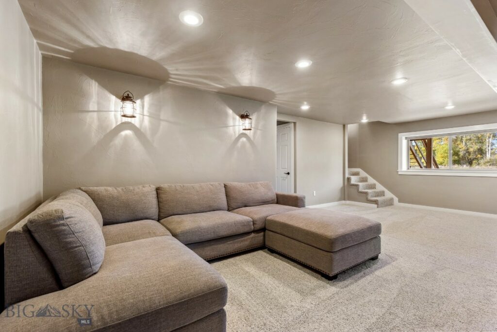 Belgrade MT 59714 - 4