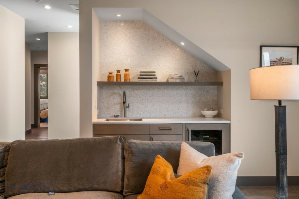 Big Sky MT 59716 - 18