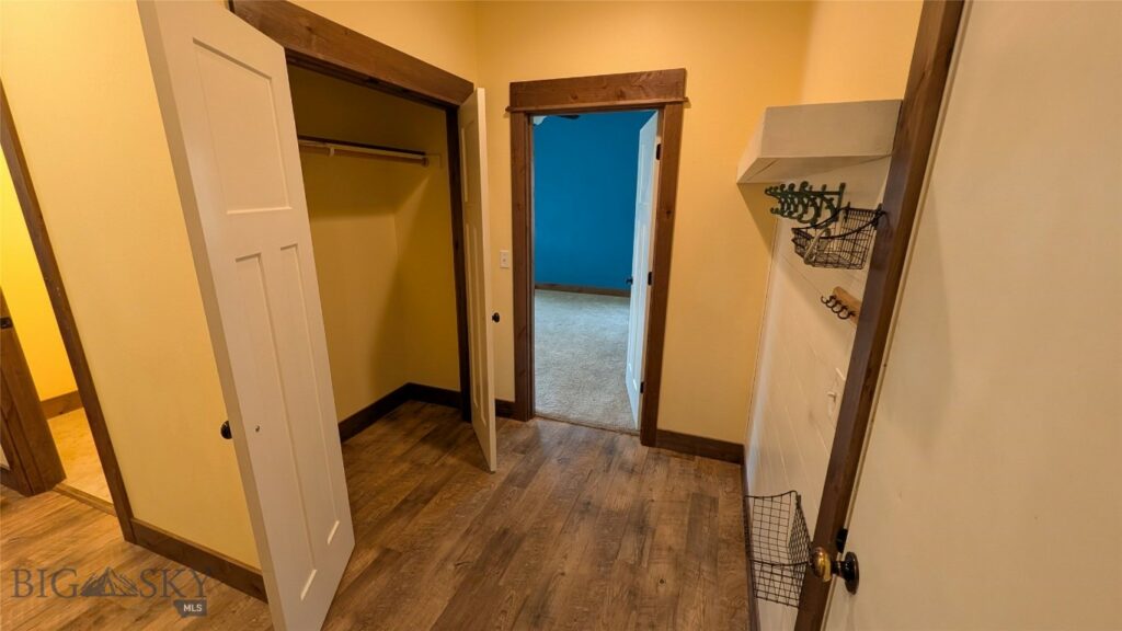 Bozeman MT 59718 - 19