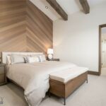 240 Horsetail Road