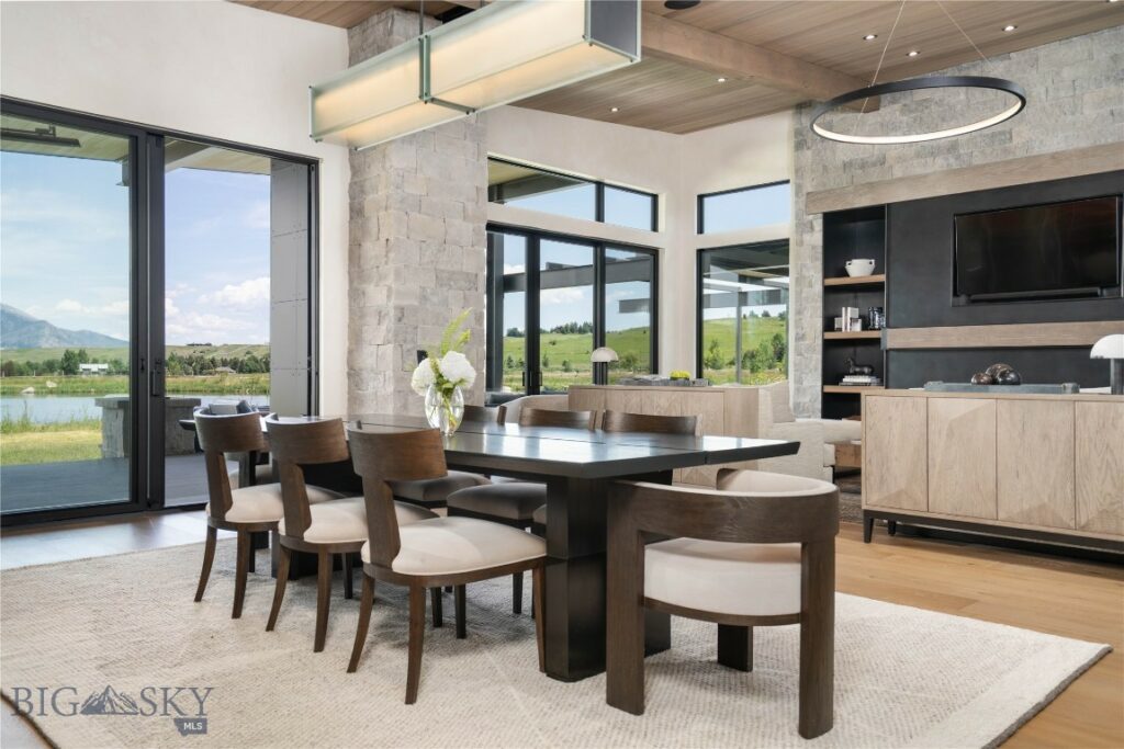 240 Horsetail Road