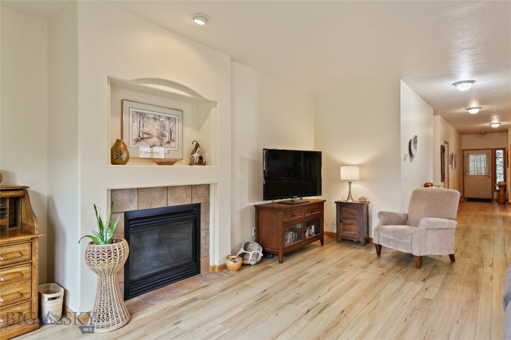 2400 Durston Road