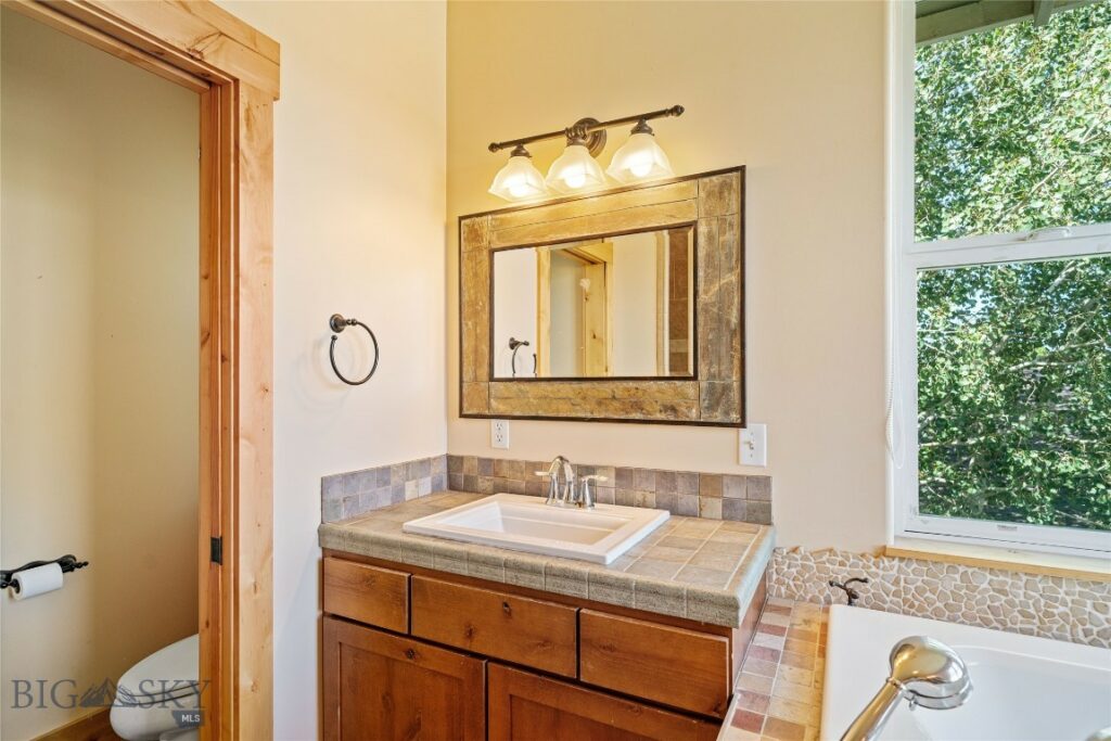 Bozeman MT 59718 - 17
