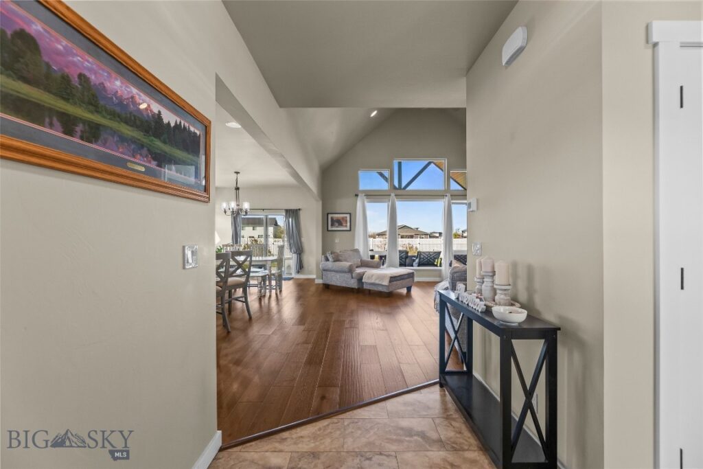 241 Caitlin Road