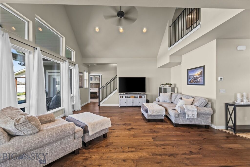 241 Caitlin Road