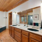 2415 Crazy Horse Road