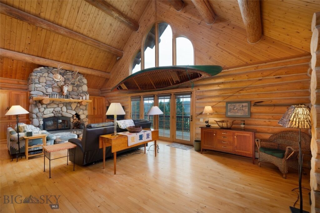 2415 Crazy Horse Road