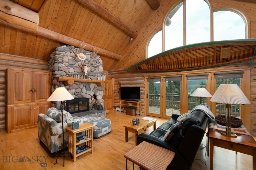 2415 Crazy Horse Road