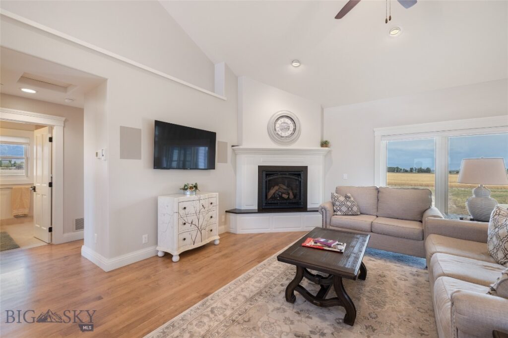 Belgrade MT 59714 - 9