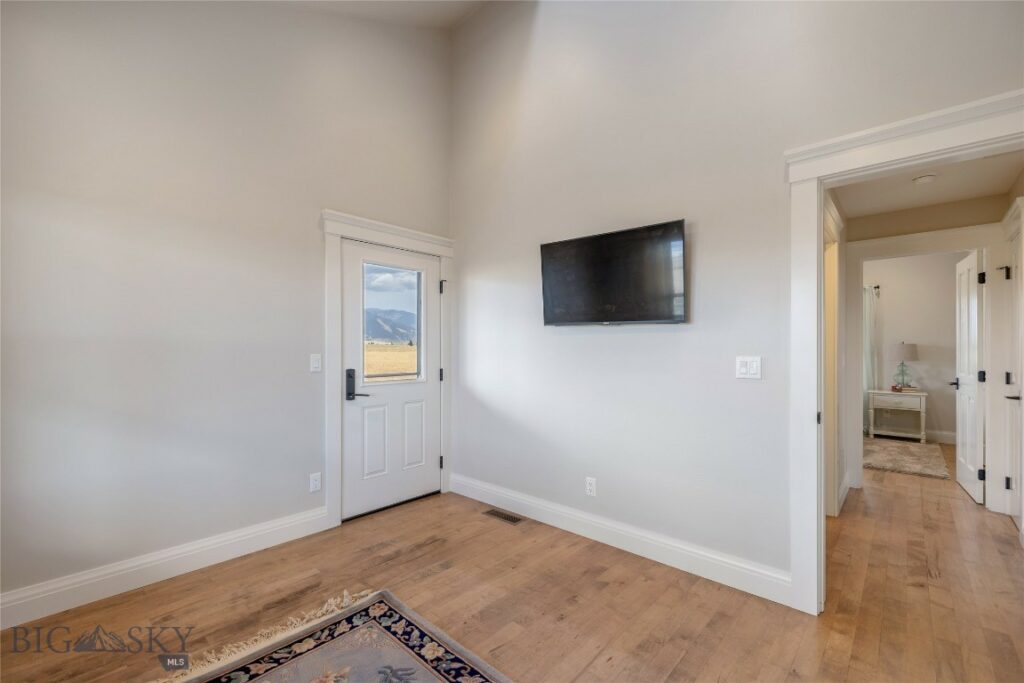 Belgrade MT 59714 - 25