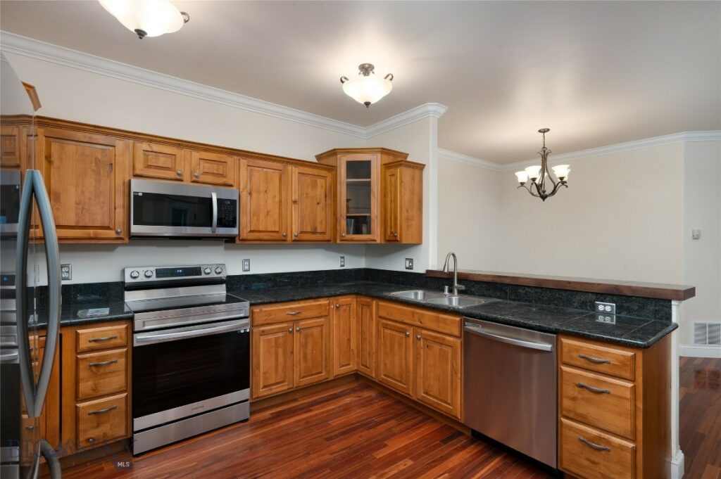 243 N Ferguson Avenue