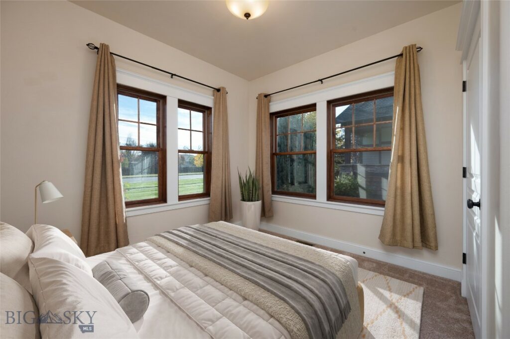 243 N Ferguson Avenue