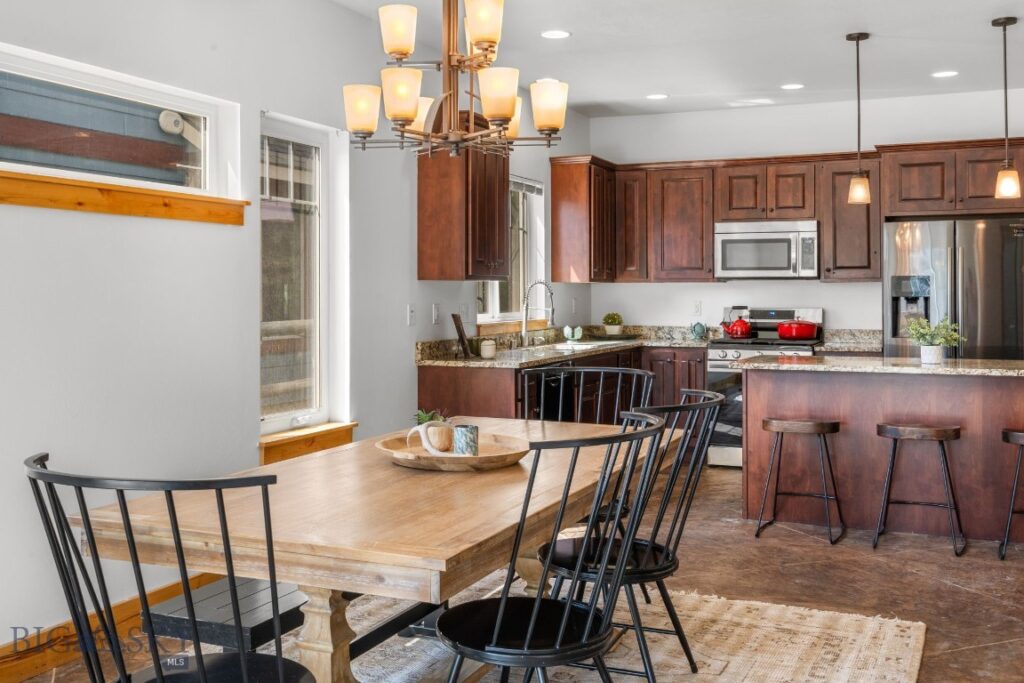 2464 Ferguson Avenue