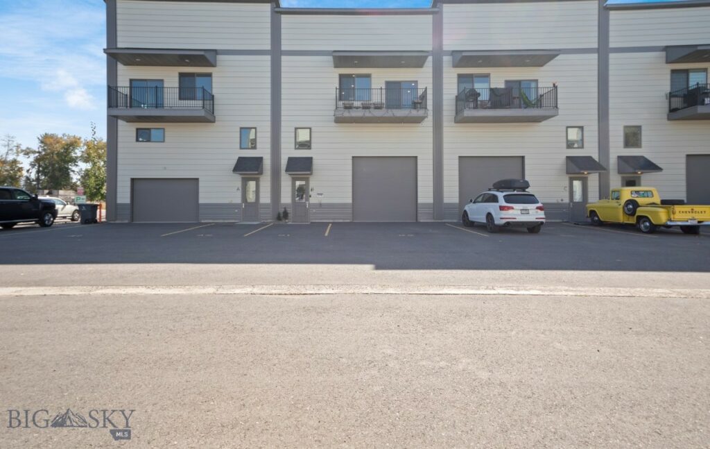 247 New Ventures Drive