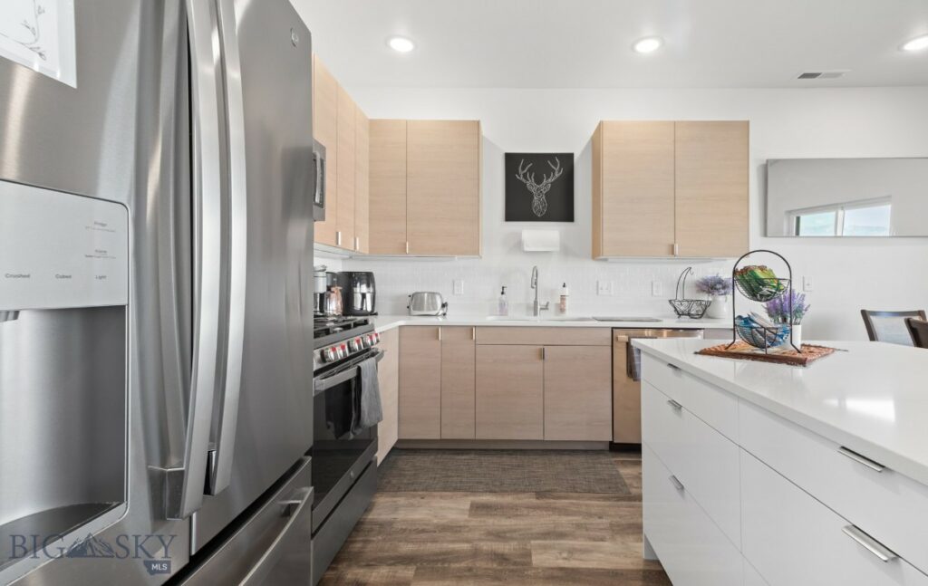 247 New Ventures Drive