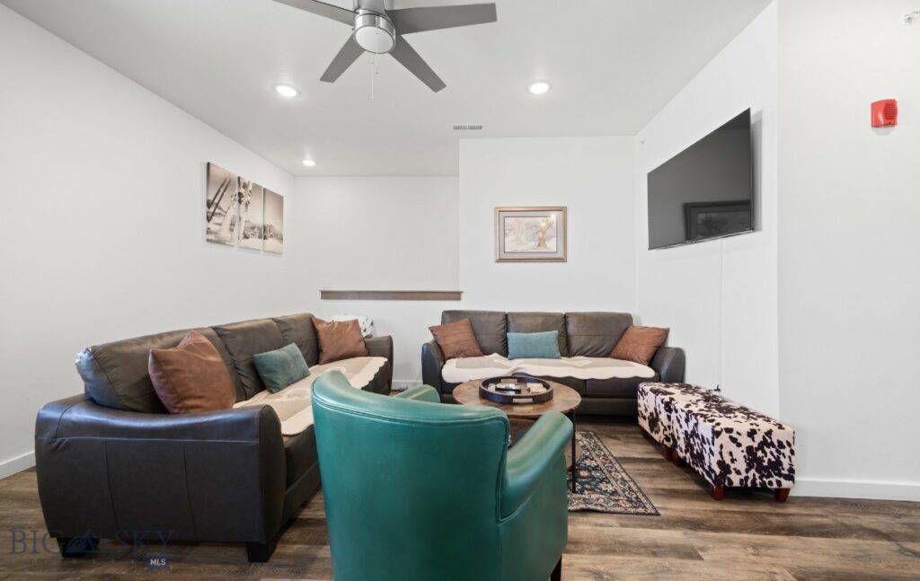 247 New Ventures Drive