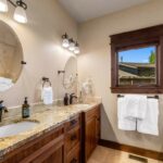 2497 Northview