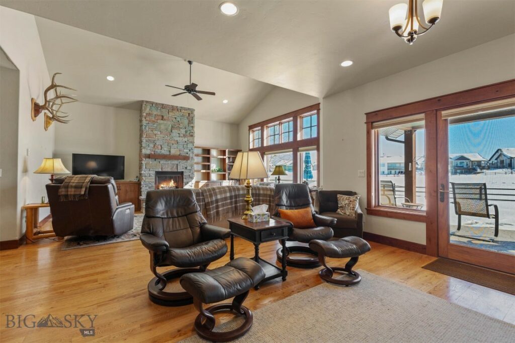 250 Arrow Trail