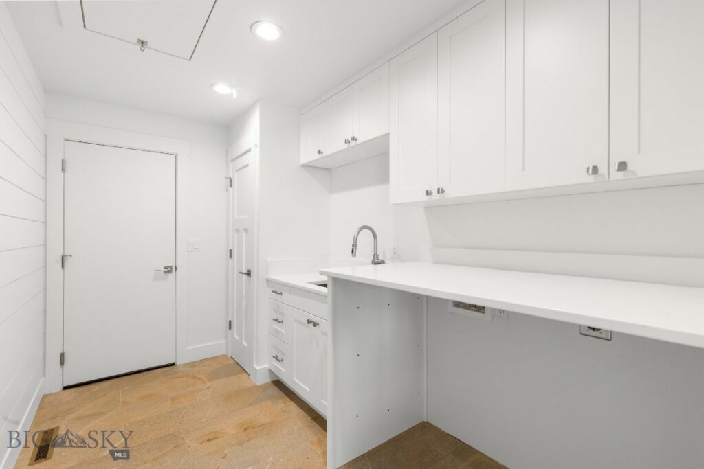 Bozeman MT 59715 - 18