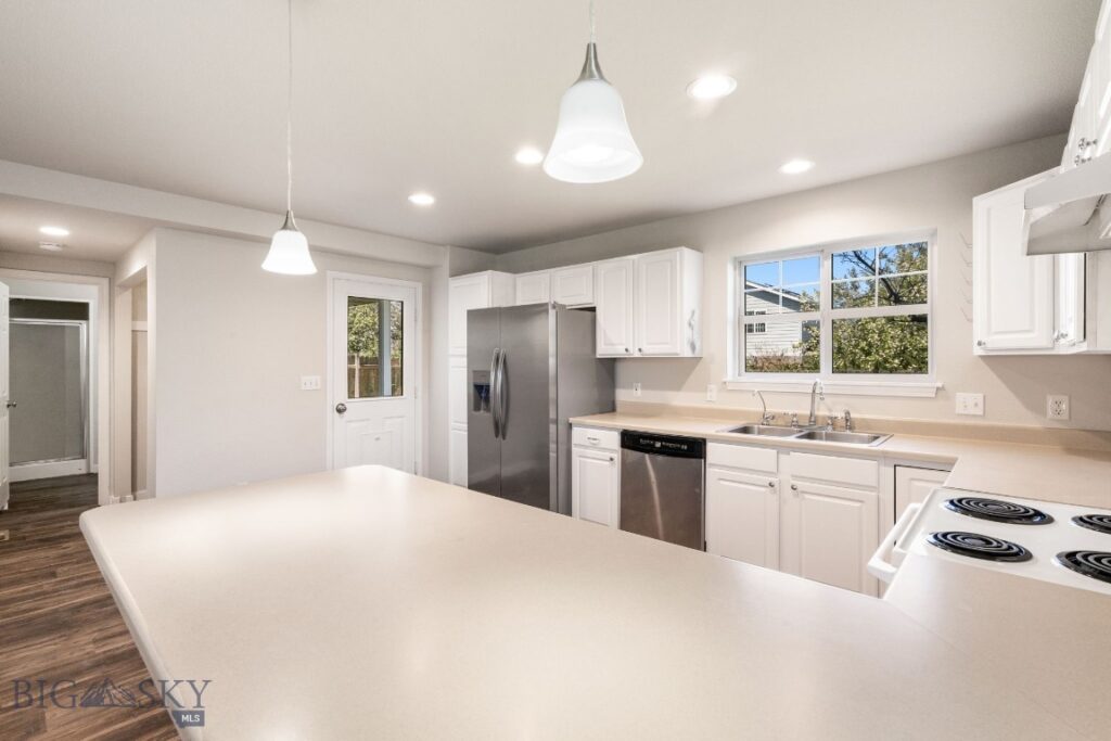 2519 Lily Drive
