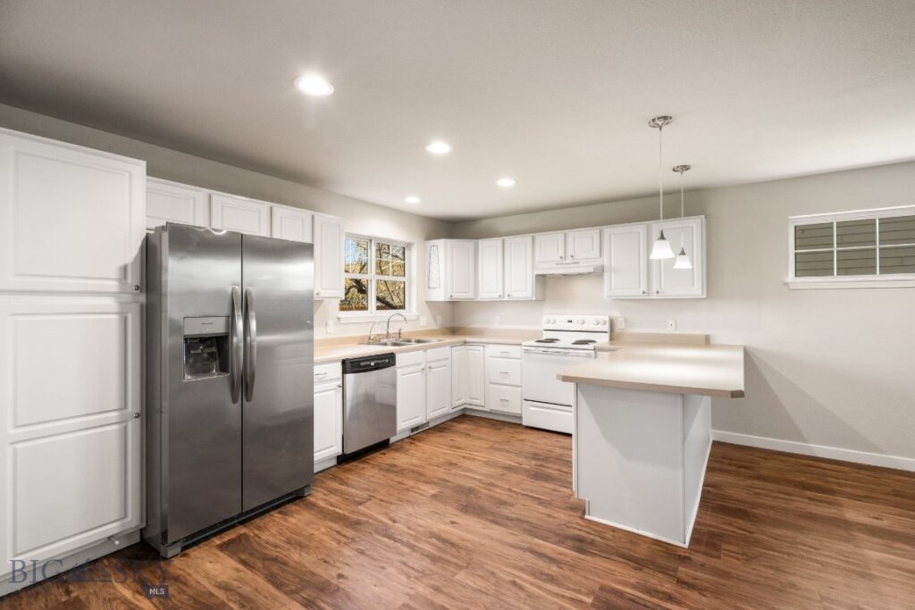 2519 Lily Drive