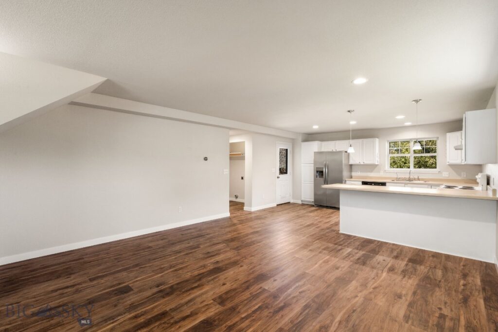 2519 Lily Drive
