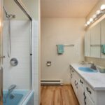 2521 Weaver Lane