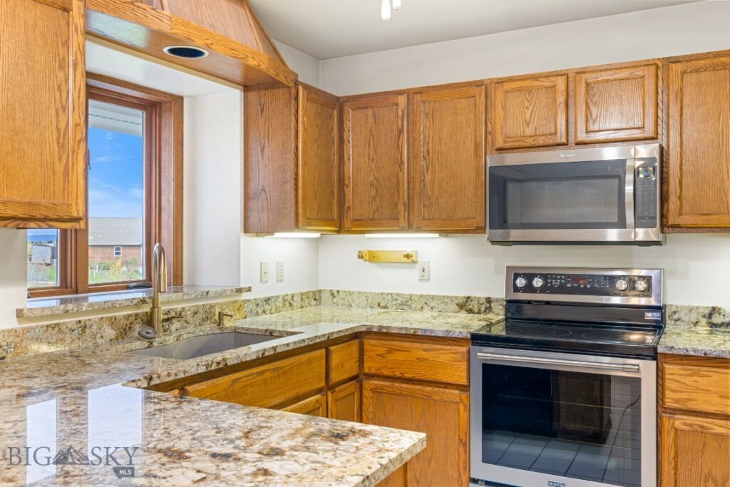 255 Painted Hills Rd