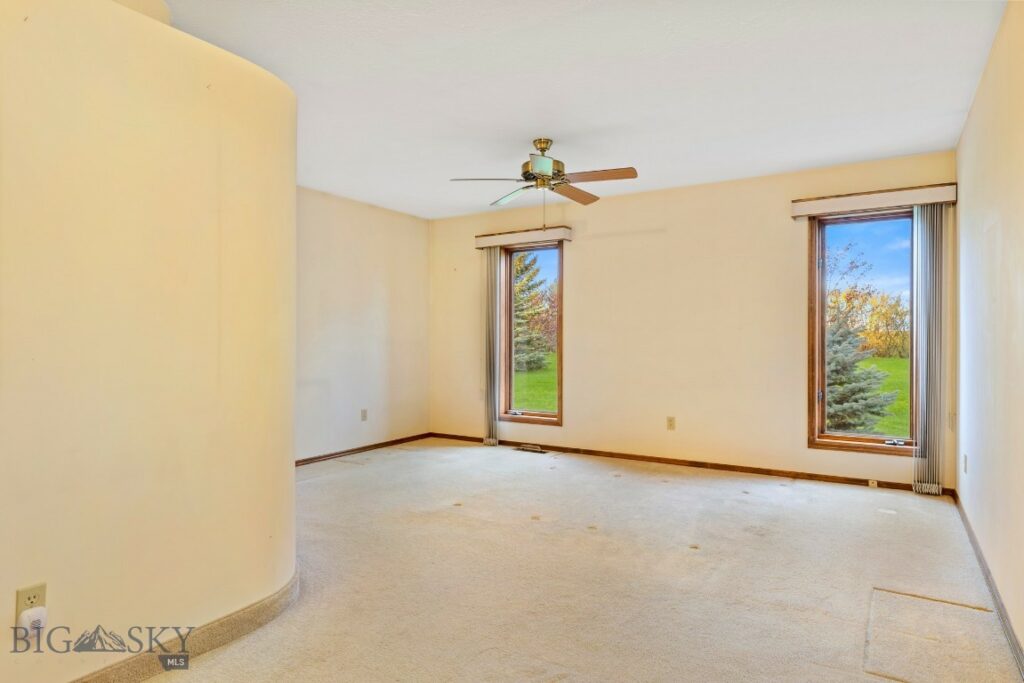 255 Painted Hills Rd