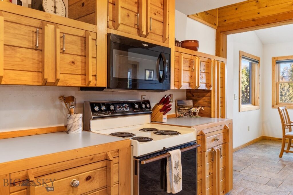 Big Sky MT 59716 - 8