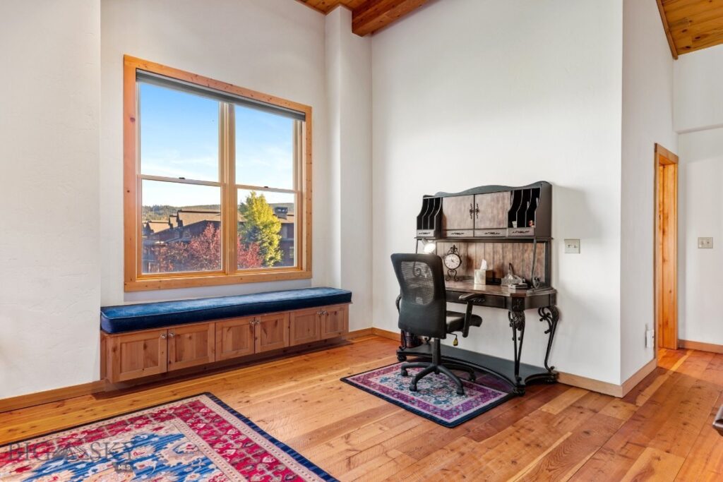 2555 Little Coyote Road