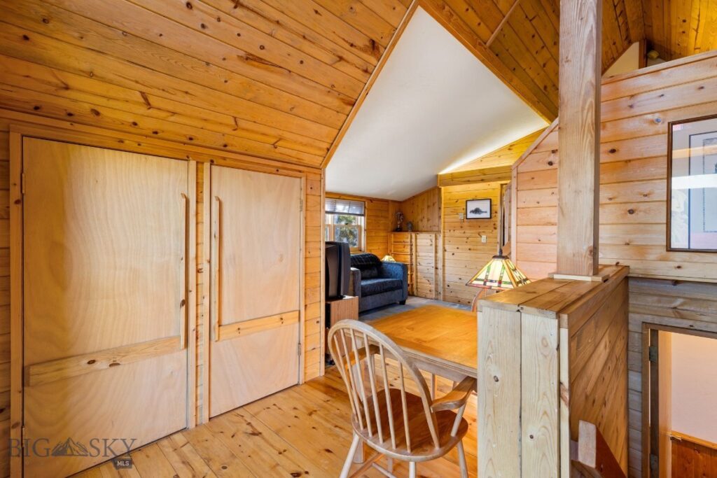 2555 Little Coyote Road