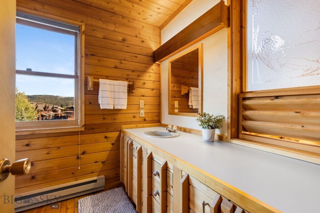 2555 Little Coyote Road