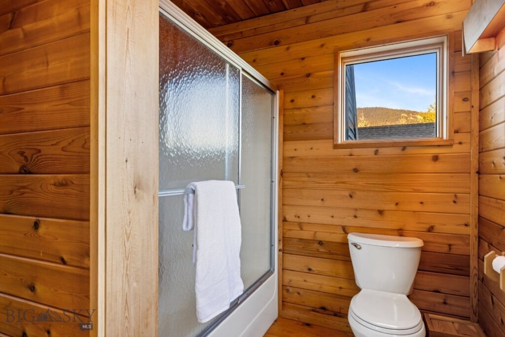 2555 Little Coyote Road