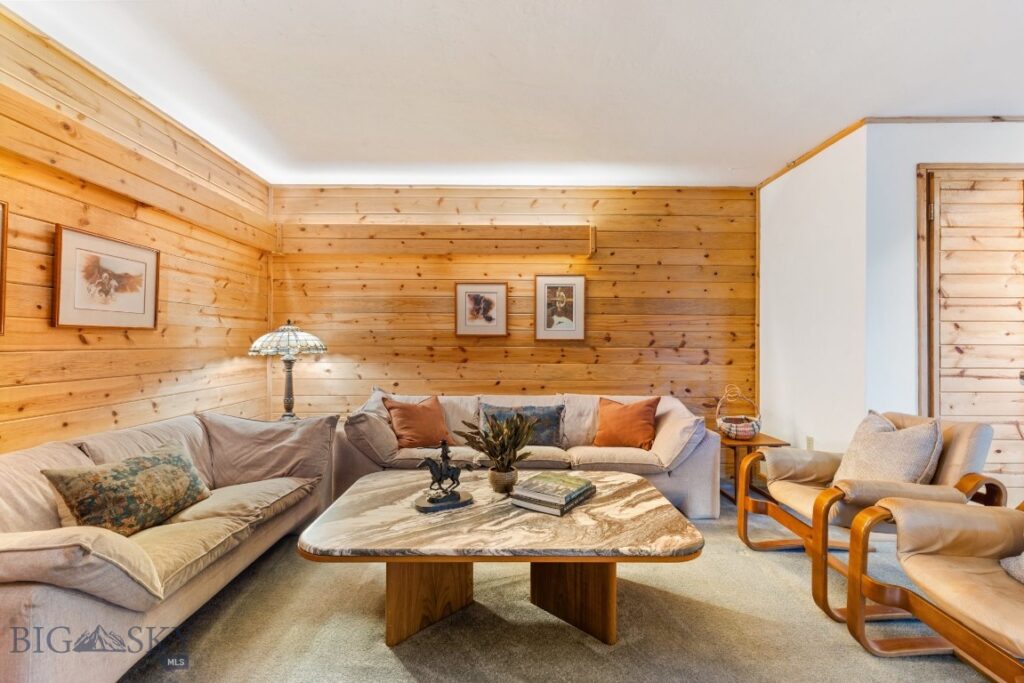 2555 Little Coyote Road