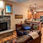 2556 Weeping Rock