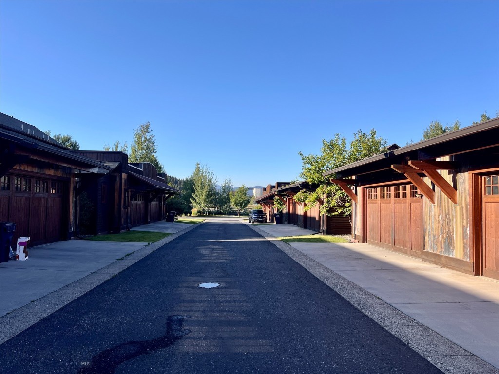 Bozeman MT 59715 - 17