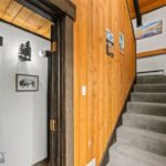 2575 Curley Bear Road
