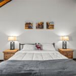 2575 Curley Bear Road