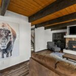 2575 Curley Bear Road