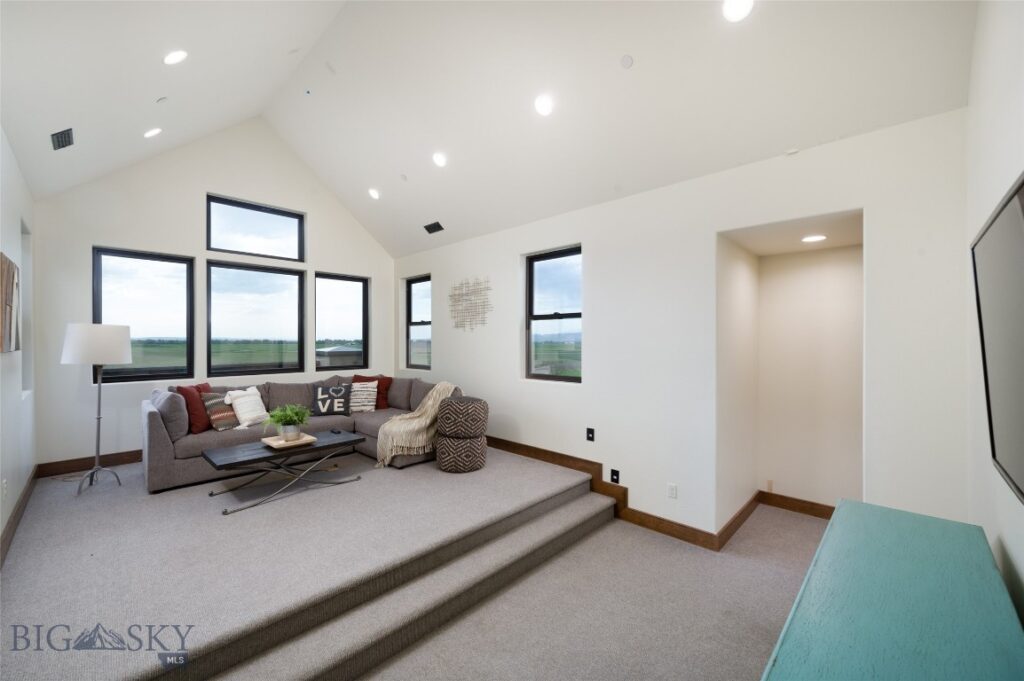 Belgrade MT 59714 - 9