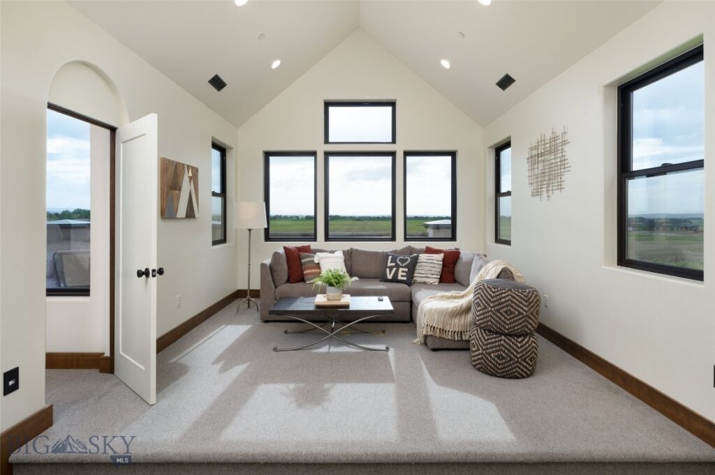 259 Prairie Glen Way