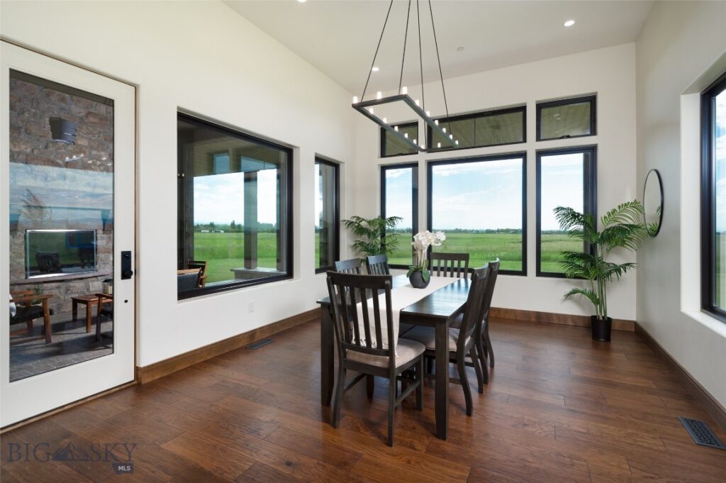 259 Prairie Glen Way