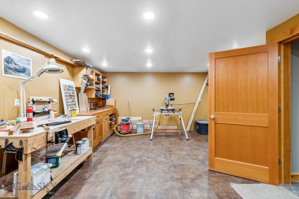 2594 Star Ridge Road