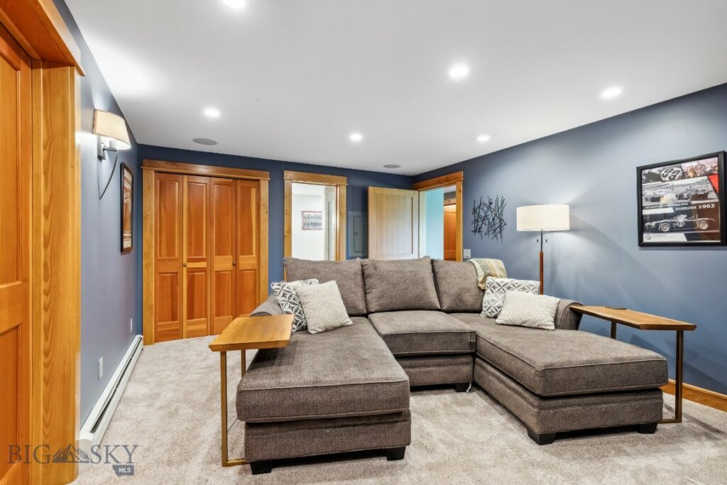 2594 Star Ridge Road