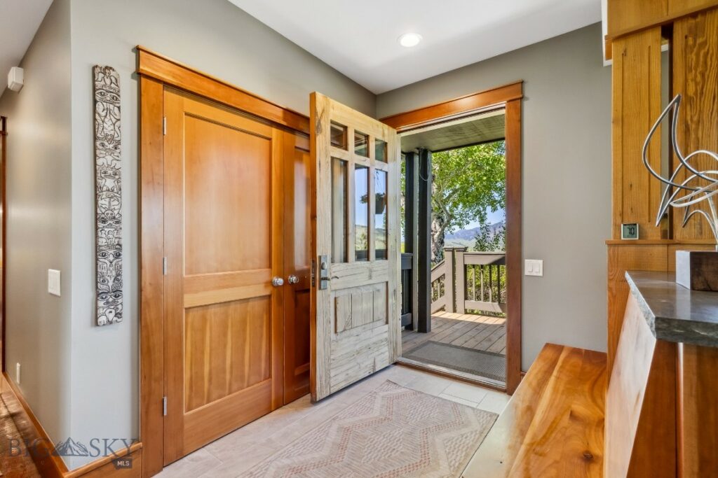 2594 Star Ridge Road