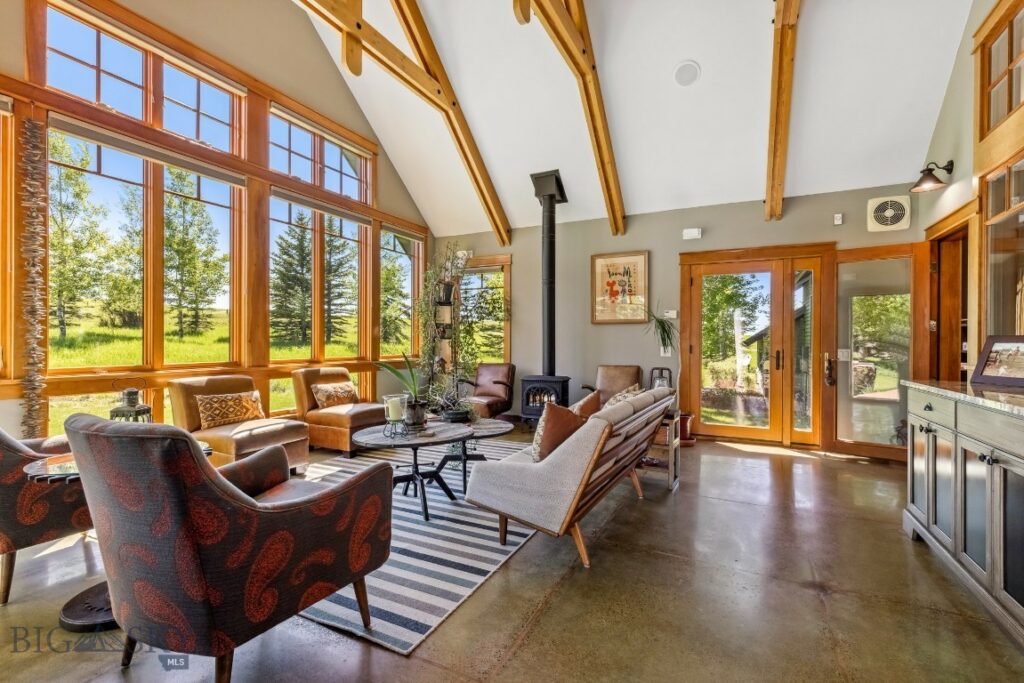 2594 Star Ridge Road