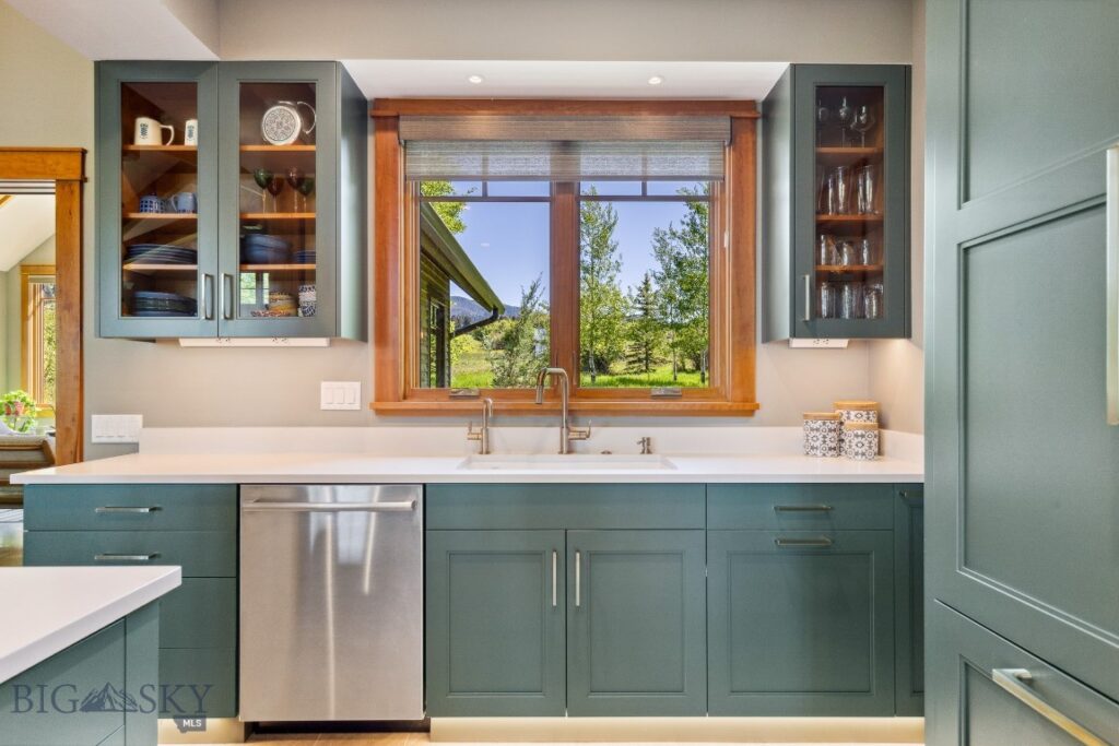 2594 Star Ridge Road