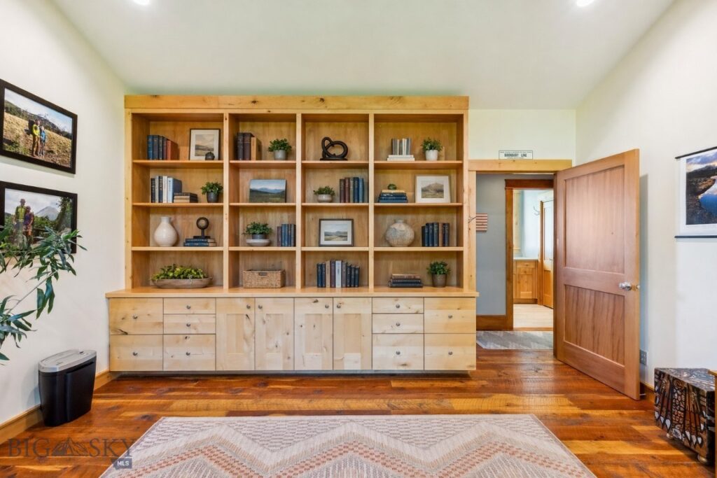 2594 Star Ridge Road