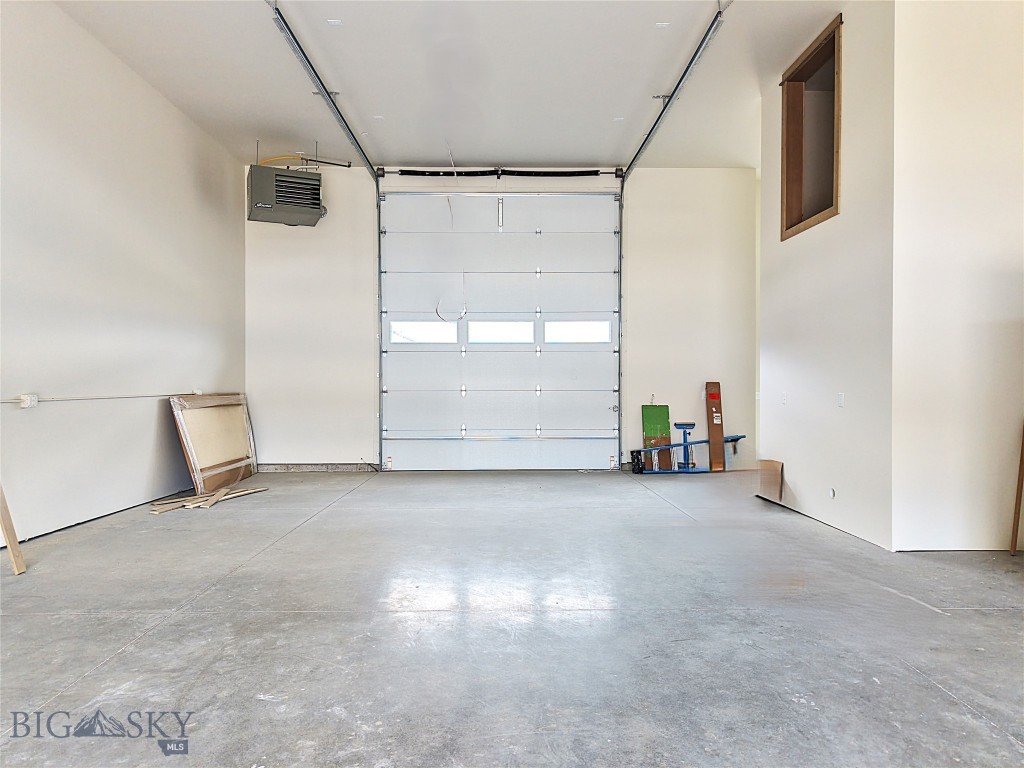 2605 Fremont Street